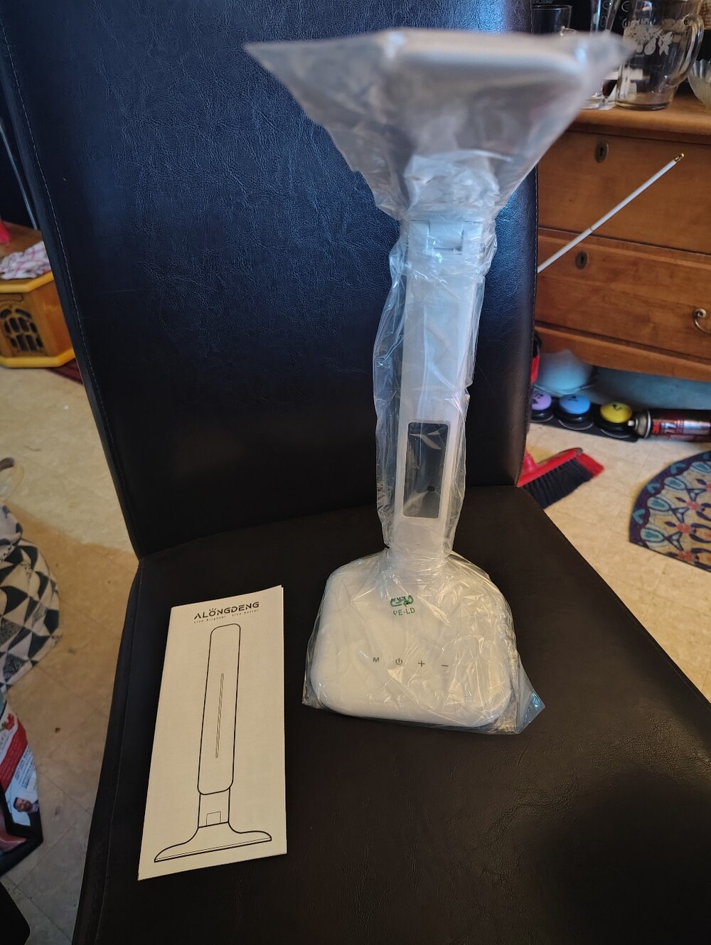 NWT ALongDeng LED Desk Lamp - Eye-Caring Foldable Table Light White